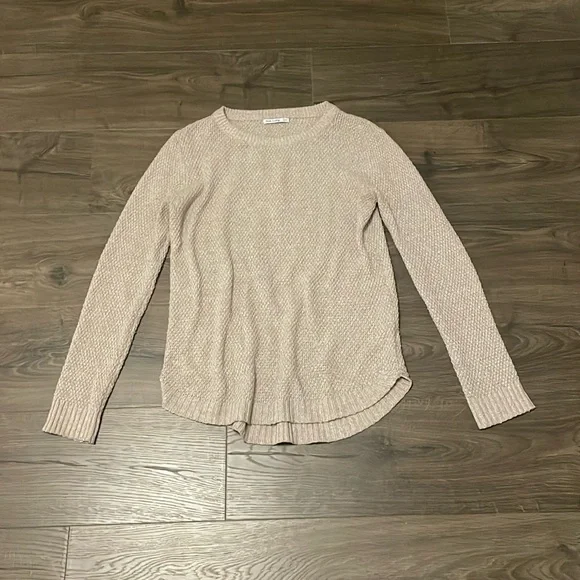 Women’s Pink Clover Beige Tan Crew Neck Sweater, Size Small - Picture 2 of 6
